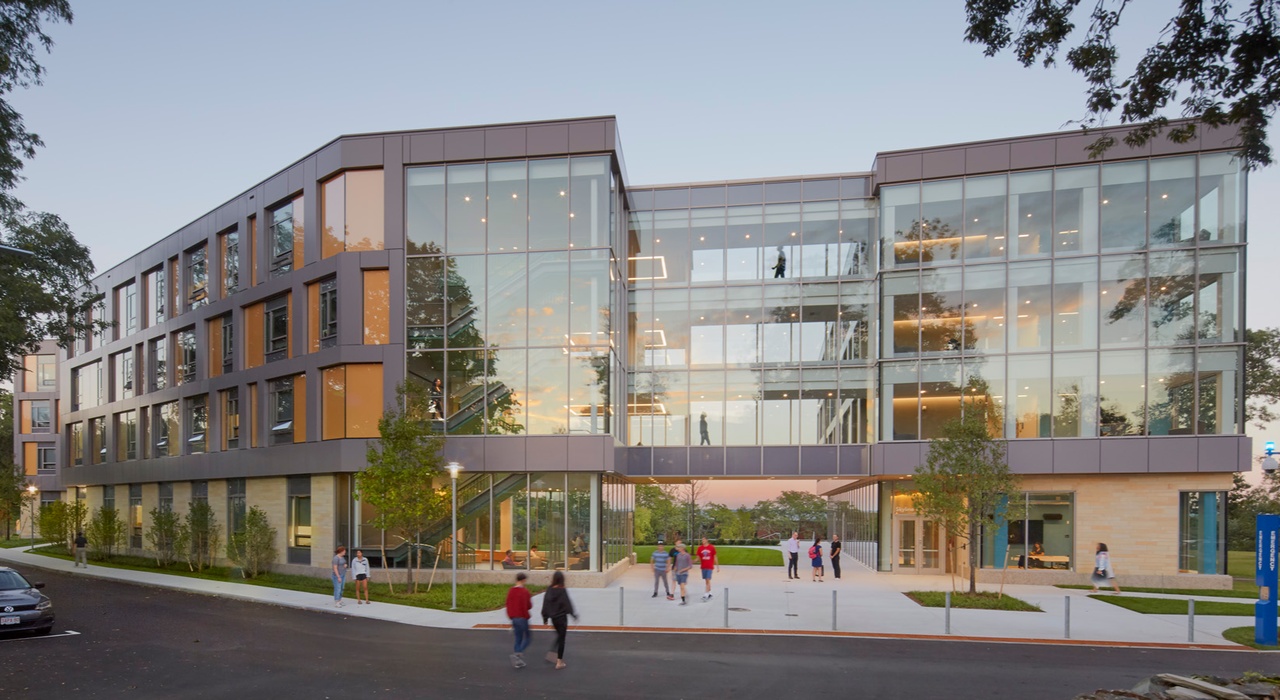 Brandeis University Skyline Residence Hall - BOND Brandeis University Skyline Residence Hall - BOND