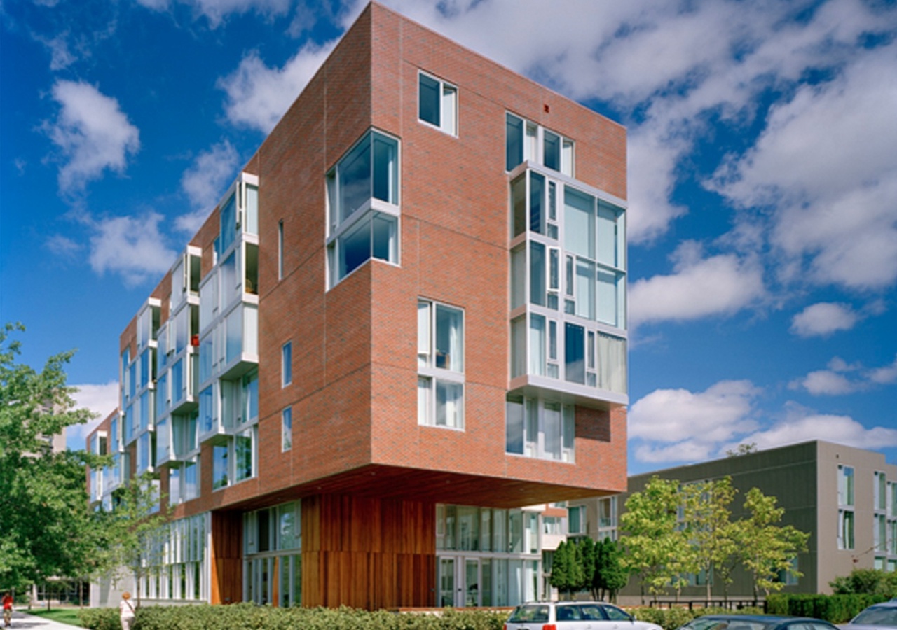 Harvard University, Akron Street Graduate Housing BOND